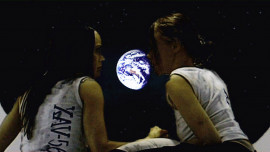 Anna León and Marie Callesen in Utopia