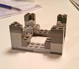 Den första prototyp av BottenUpp gjord i Lego.